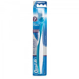 ORAL B PRO EXPERT TOOTH BRUSH